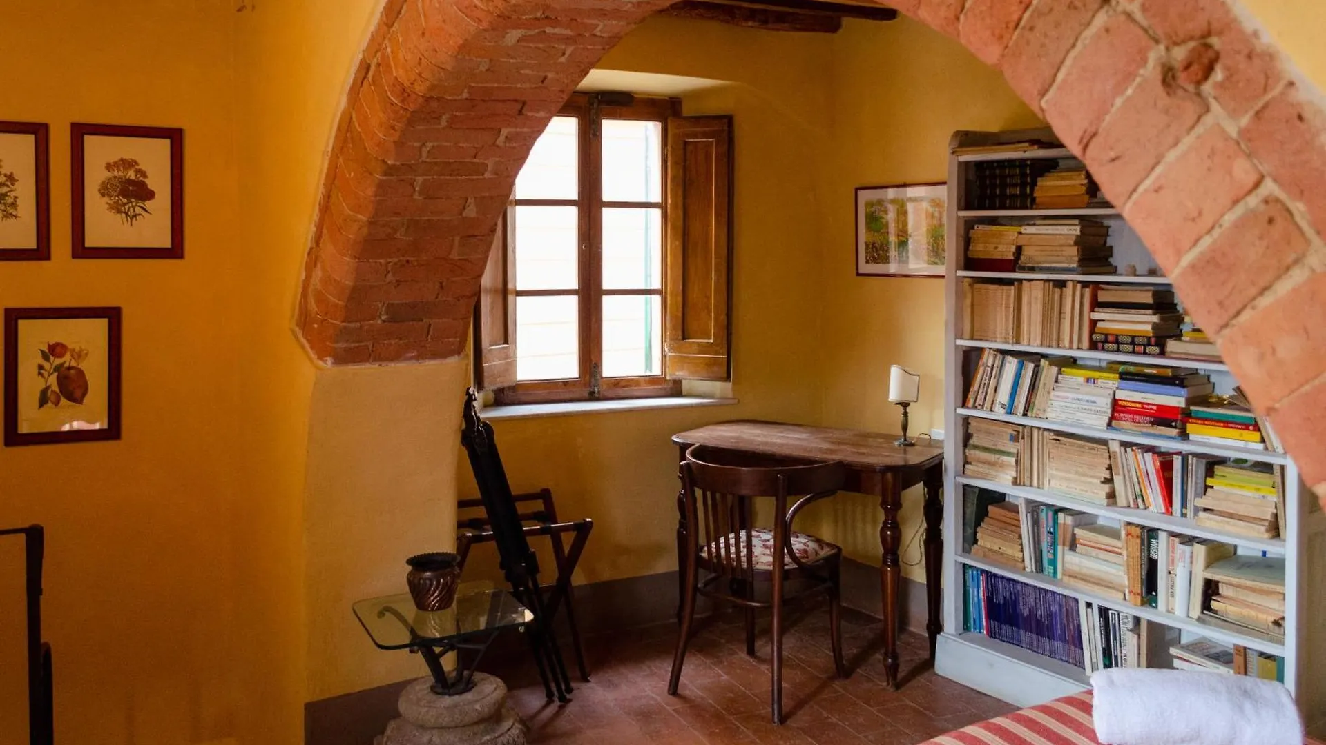 Antica Dimora Leones Bed & Breakfast Palaia 3*,  Italy