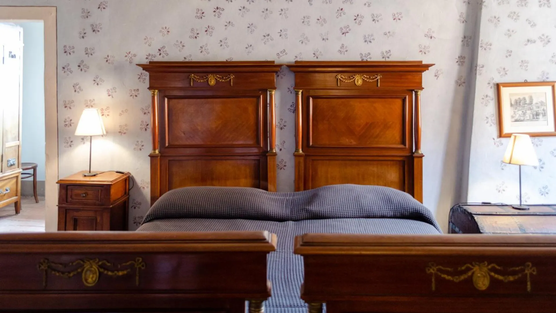 Antica Dimora Leones Bed & Breakfast Palaia