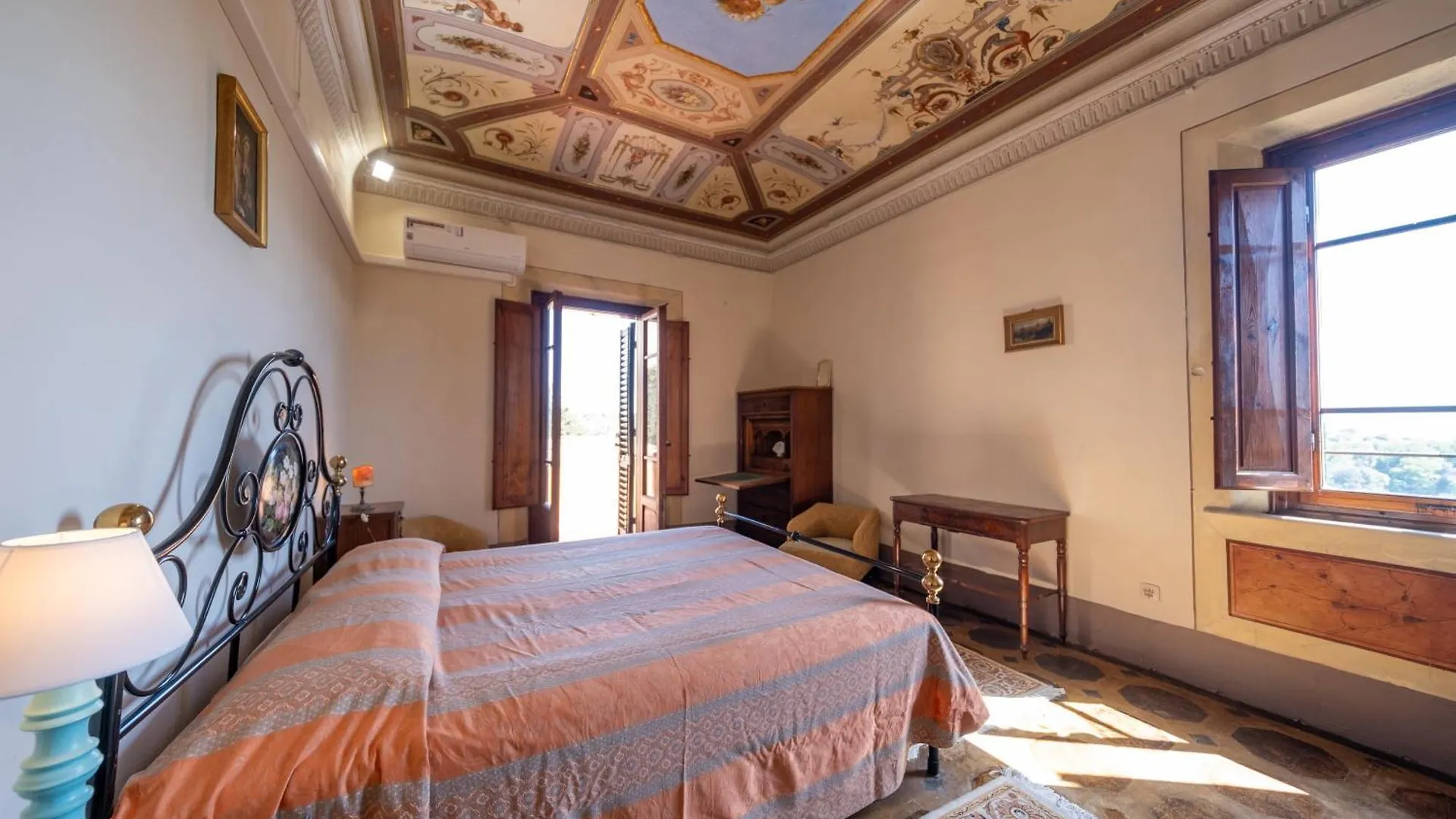 Antica Dimora Leones Bed & Breakfast Palaia 3*,  Italy