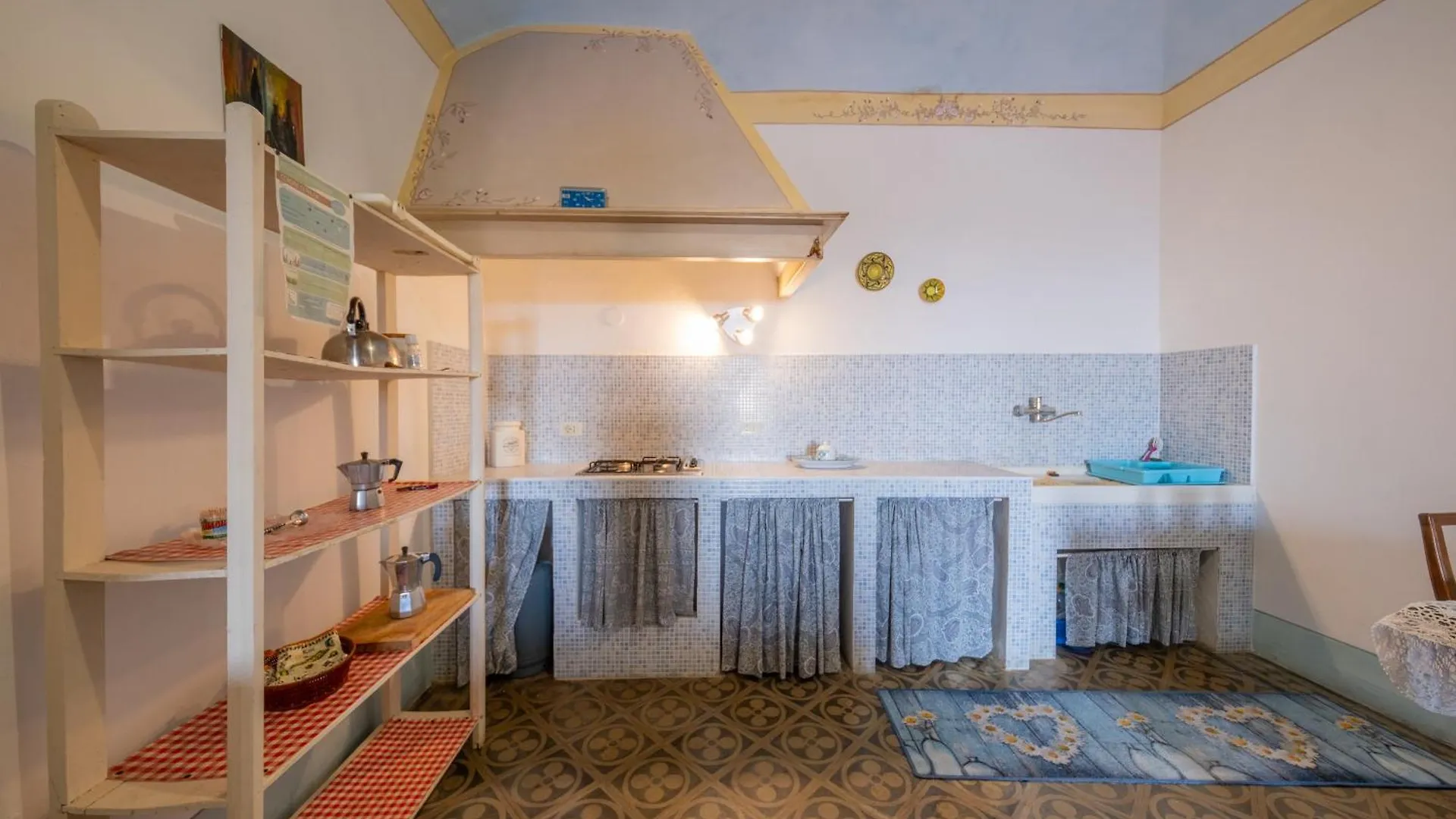 Antica Dimora Leones Bed & Breakfast Palaia Italy